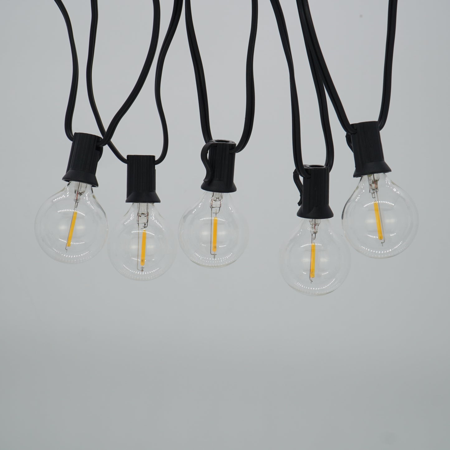 Alura-25L E12 LED bulb warm white string lights, IP44,Solar