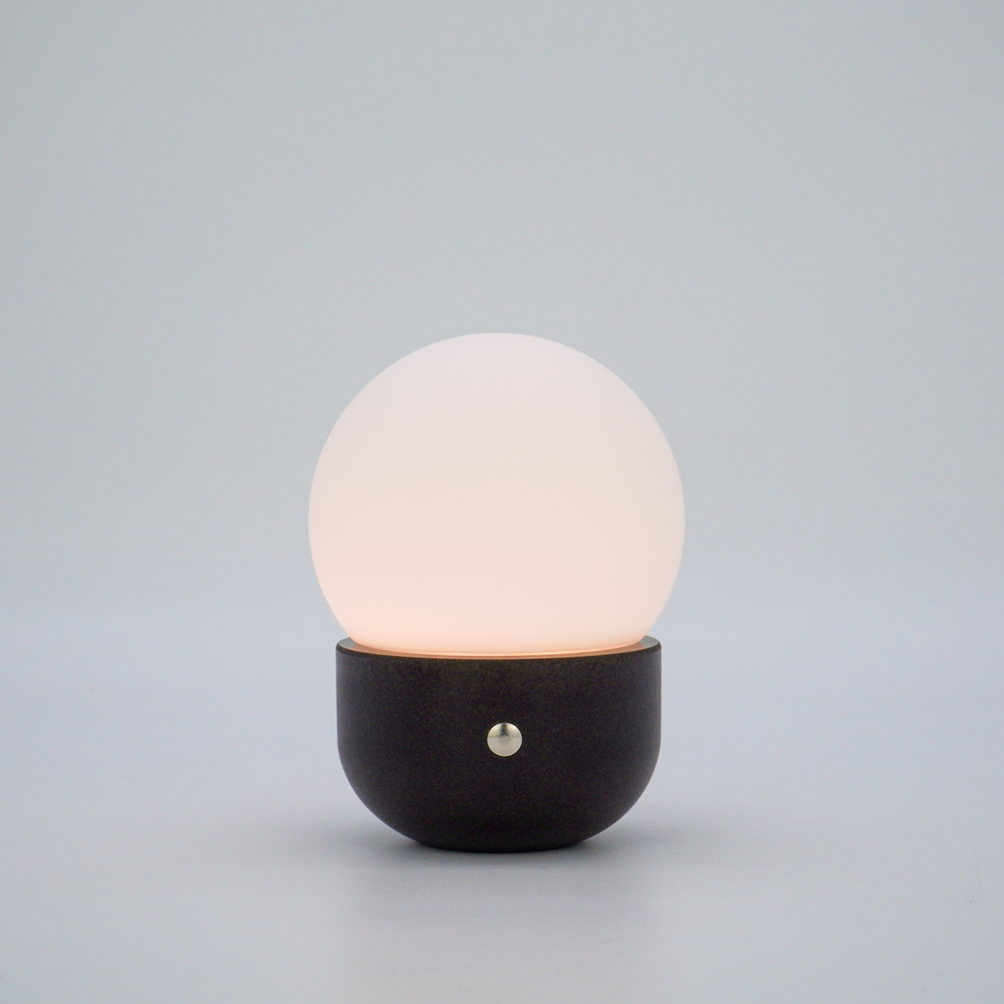 MOON,biowaste small table lamp,portable,CCT& dimmeable,special designed for personal &business-IP44
