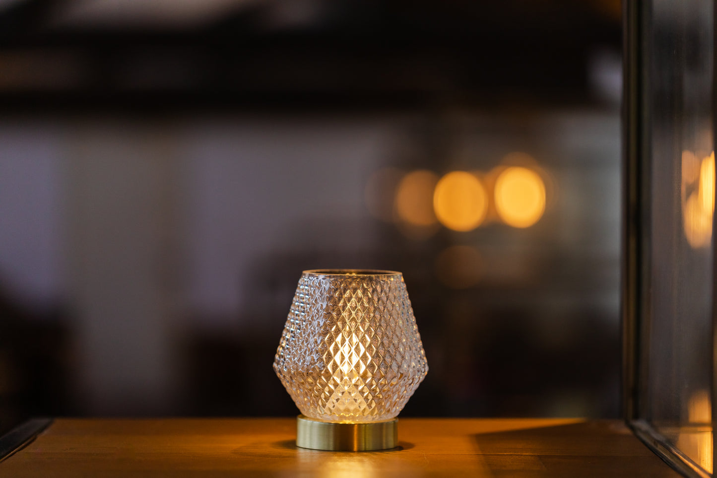 KANDLE-FISH SCALE,small table lamp,suitable for use in livingrooms,hallways,balconys and bars-IP44