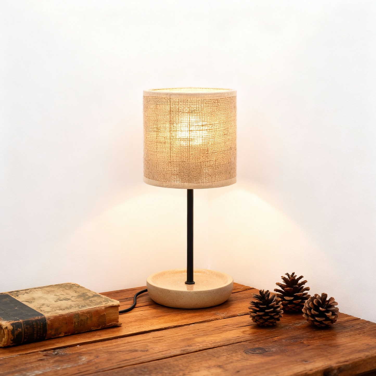 LA25118-Small table Lamp for Bedroom, nature material weaving Lampshade,Bio-waste material Base
