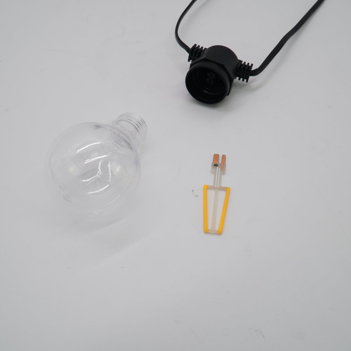 LUMEN-10L double filament warm white string lights, IP44--Solar Linkable